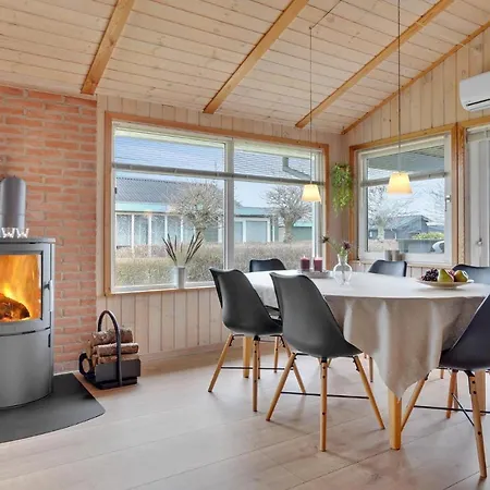 Stunning In With Sauna Holiday home Saeby (Nordjylland)