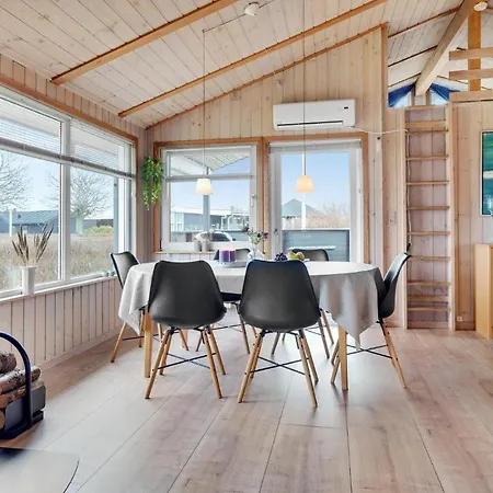 Stunning In With Sauna Holiday home